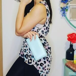 Colorful cheetah print sleeveless shirt